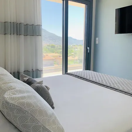 Comfy Vista Apartment Kalamata